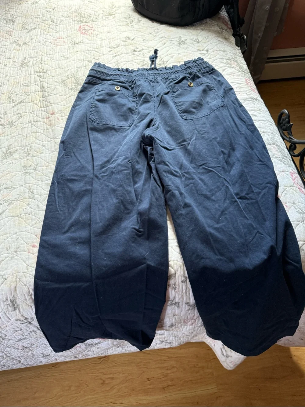 Sonoma Navy Wide-Leg Pull-On Pants - Picture 5 of 5